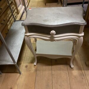 ART 197 Table de nuit