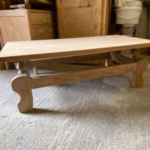 ART 446 Table basse Chêne sablée