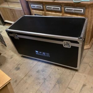 ART 566 Bahut de transport sur roulettes