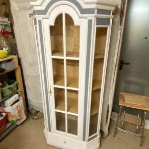 ART 724-B Vitrine rénovée