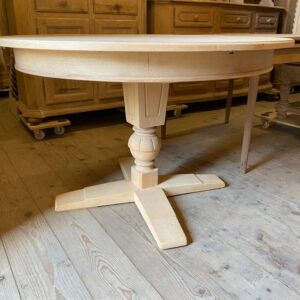 ART 742 Table ronde sablée