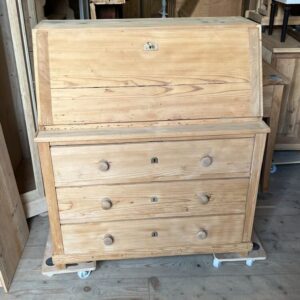 ART 880 Secrétaire sapin sablée