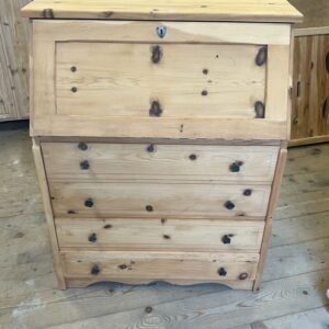 ART 928 Secrétaire sapin sablée