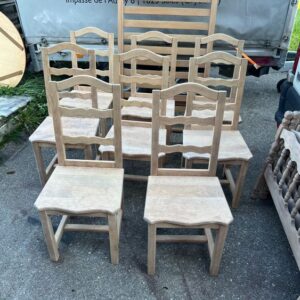 ART 970 8 Chaises en hêtre massif sablées