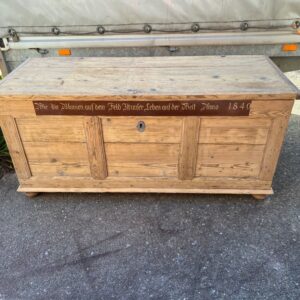 ART 971 Bahut sapin sablé