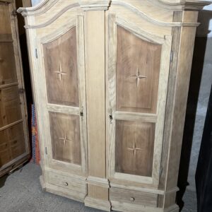 ART 1041 Armoire marquetée sablée