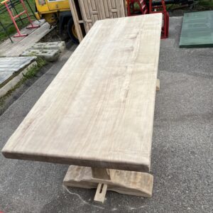 ART 1051-F Table monastère sablé