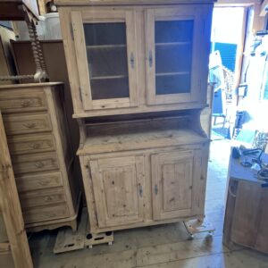 ART 1062-F Buffet sapin sablé